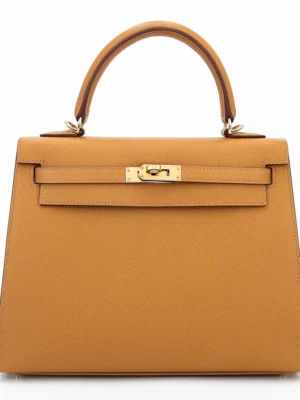 HERMèS Kelly 25 Sellier Sesame (2S) Epsom Gold hardware W