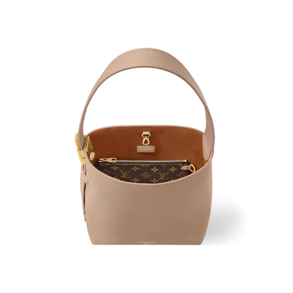 Low Key Hobo PM Walnut