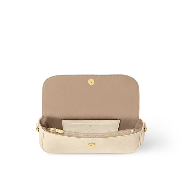 Wallet on Chain Ivy Creme